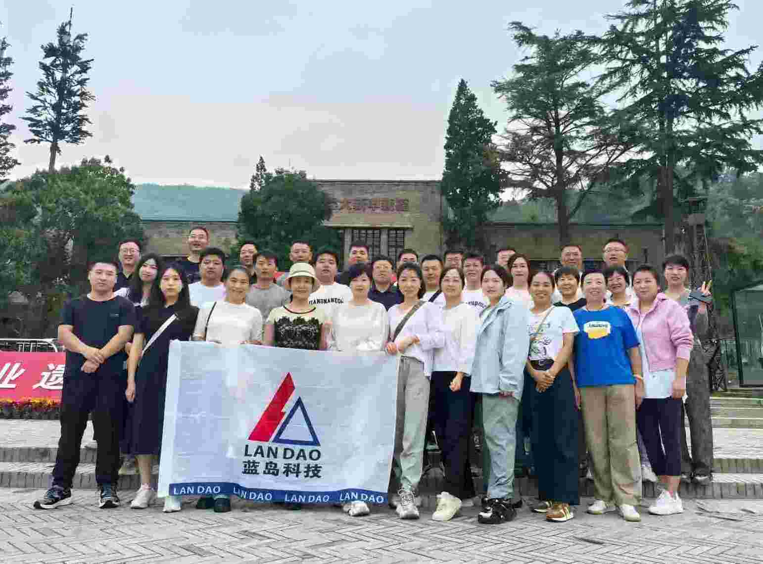 �{�u�Ƽ���߅���λ�Ӿ��ʻ��